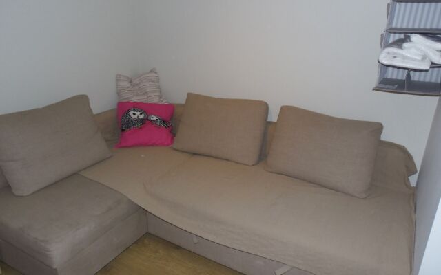 «Berloga», ул. Челюскинцев, 64A