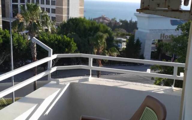 Side Alya Hotel