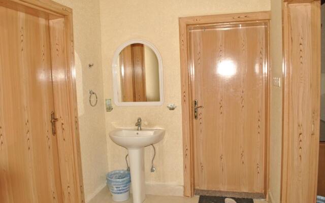 Golden Prince Hotel Al Salam