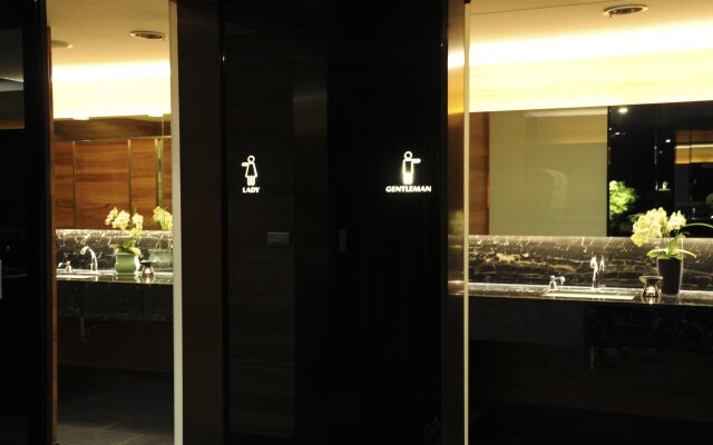 Pacific Business Hotel