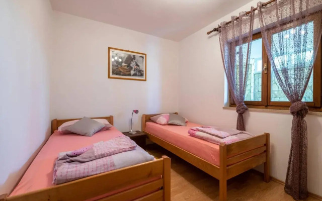 Holiday house Sunce