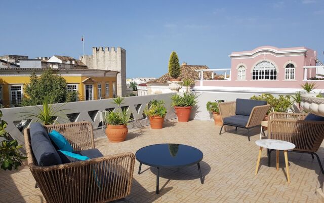 Allons-Y Guesthouse