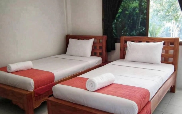 Pechmaneekan Beach Resort