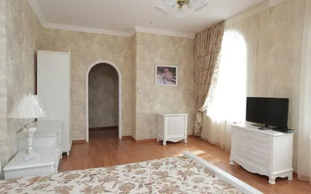 Black Sea Apartment