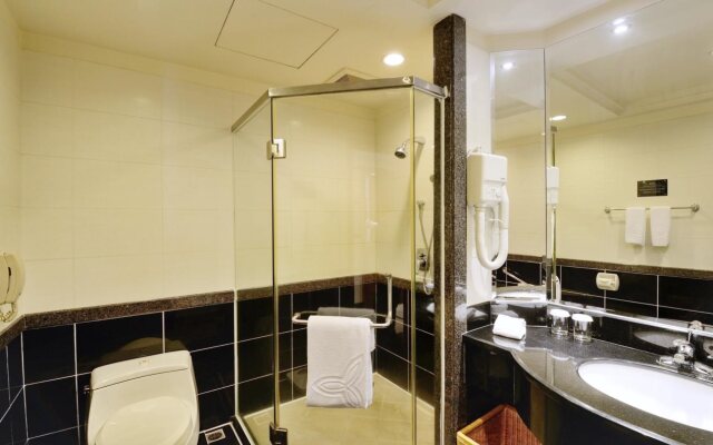Gladden Hotel Shilong