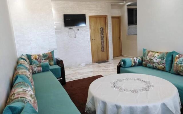 Appartement bien situé Dahomey city . Bahia beach
