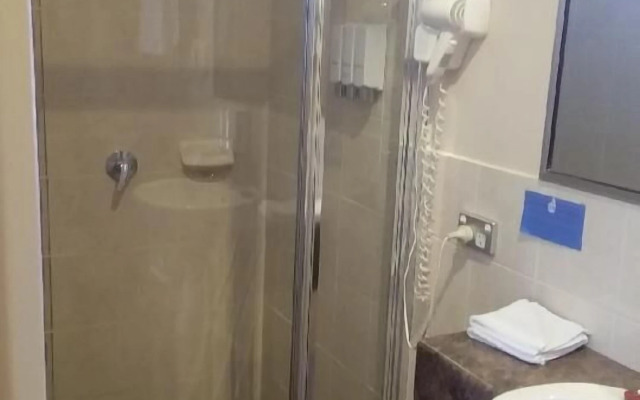 Desert Sand Motor Inn