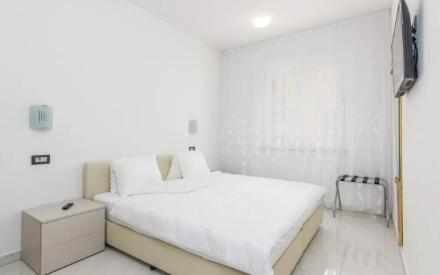 Awesome Home in Funtana With Wifi and 4 Bedrooms