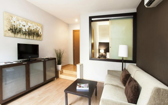 Senator Barcelona Apartments