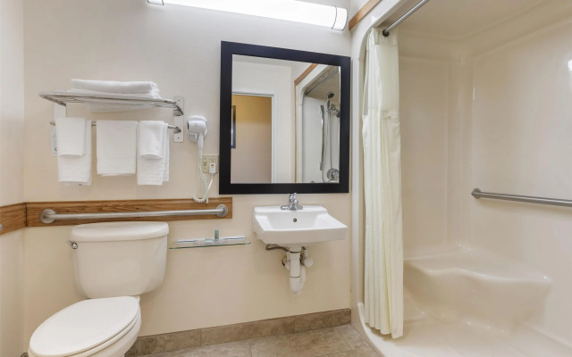 Best Western Parsons Inn