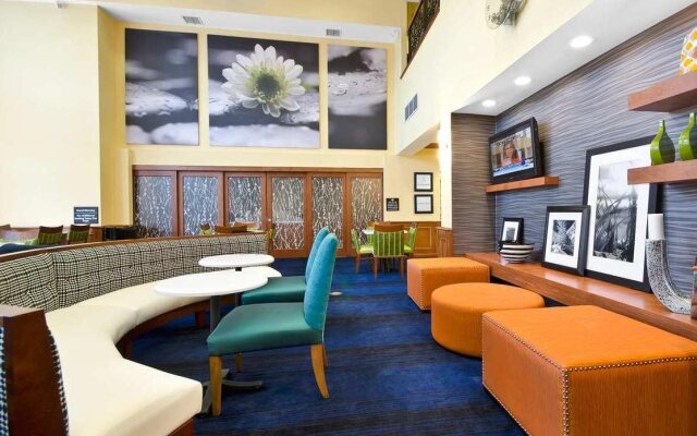 Hampton Inn & Suites Jacksonville Deerwood Park