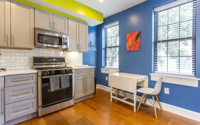 South Philly Dream Home - Live Like a Local