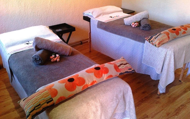 Mannah Executive Hotel and Conference Center