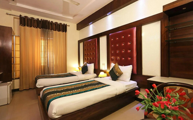 Star Plaza – Guest Rooms – Delhi