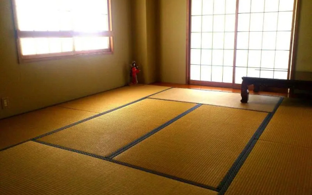 Tenjin Lodge – Guest Rooms – Minakami