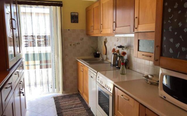 Bright apartment in Nea Palatia • Oropos