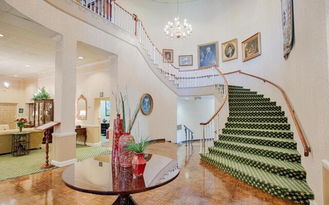 The Inn at Stone Mountain Park