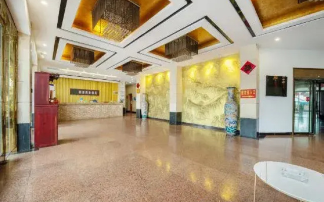 Feidong Genyuan Hotel (Feidong High-speed Railway Station)