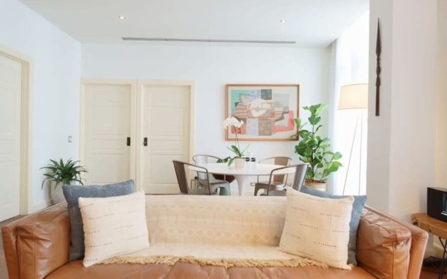 w Stunning 2BR With Balcony in Casco Viejo