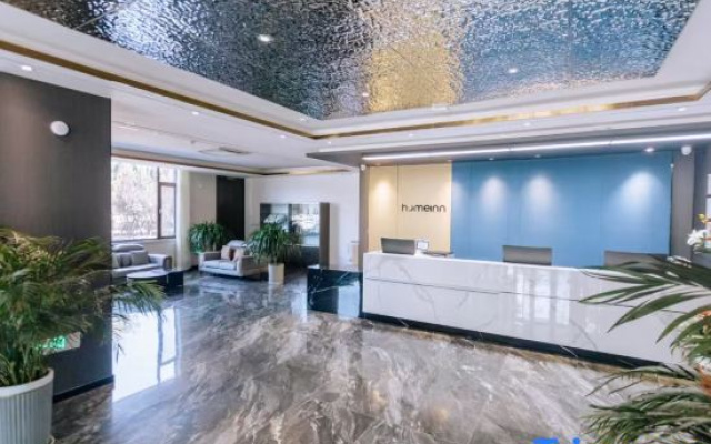 Homeinn Hotel (Qingdao Huangdao Century Avenue)