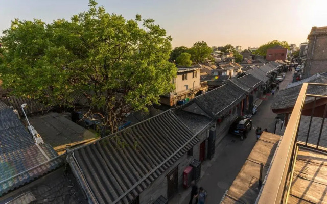 Choenix Hotel (Beijing Tiananmen Square Qianmen Street Subway Station)