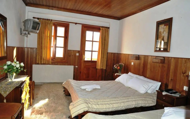 Hotel Anax