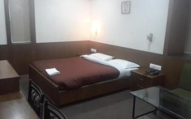 Jk Rooms 113 Shivani-Nr Airport-Rajiv Nagar