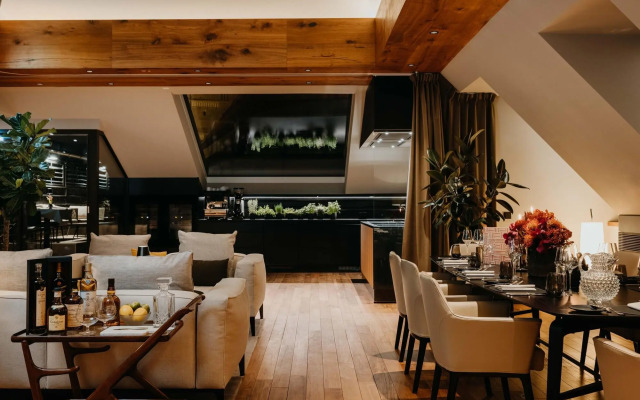 DO & CO Hotel München