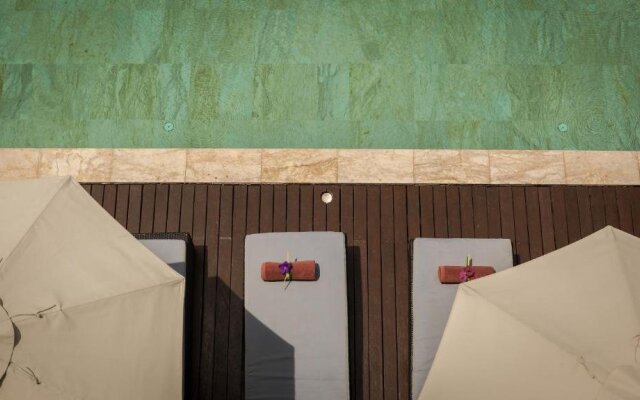 Villa Beige