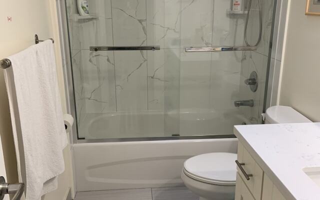 Orchid House near Vancouver YVR Airport