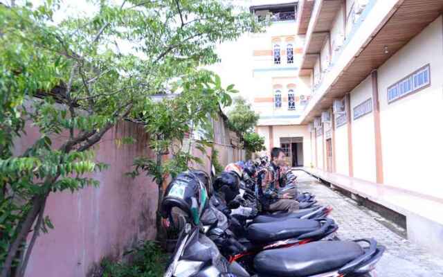 Hotel Ar Riyadh Kuala Tungkal