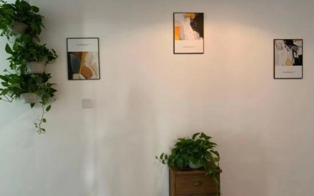 Qingleyuan Youth Hostel