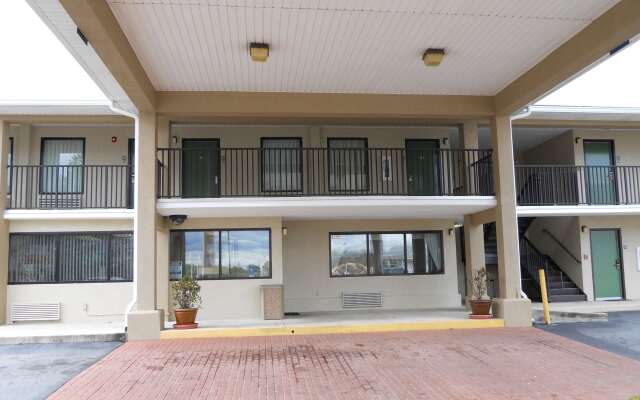 Americas Best Inn & Suites - Decatur