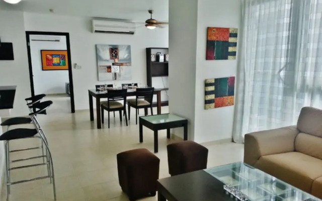Deluxe Apartment Avenida Balboa
