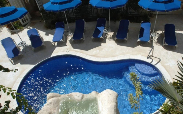 Mullins Heights Villa- 4Bed Penthouse