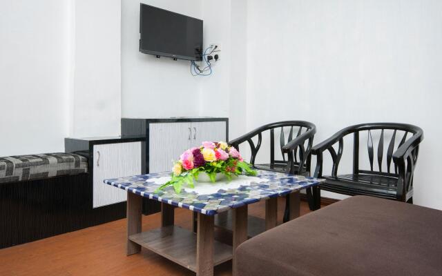 OYO 881 Bintang Square Hotel