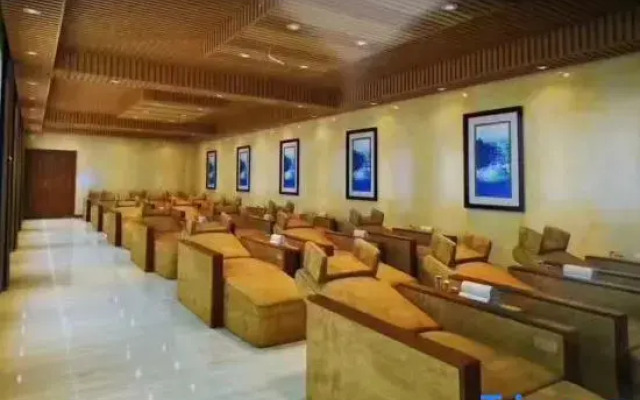 Wuchang Taoyuan Hotel