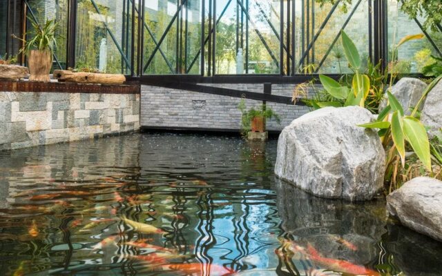 Dali Lridescent Clouds Hotel