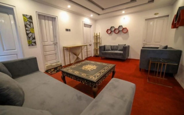Gashabrum Hotel