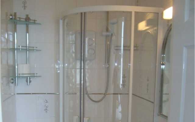 Kelvin House - B&B