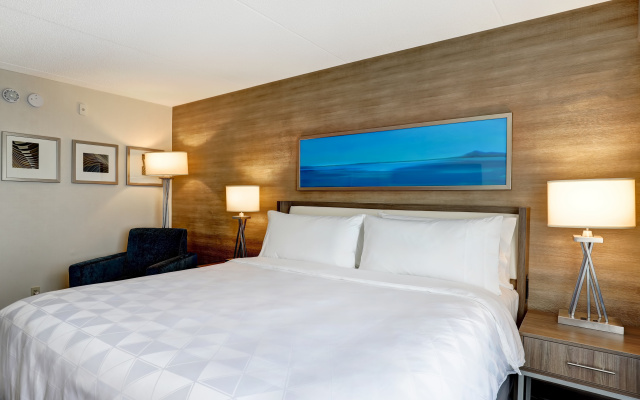 Holiday Inn Mississauga Toronto West by IHG