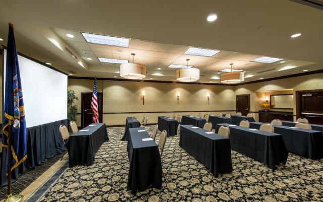 Hampton Inn & Suites Albany-Downtown