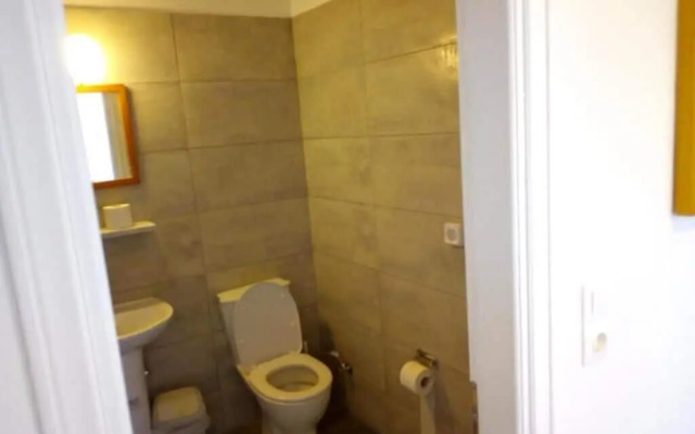 Perissa Hotel