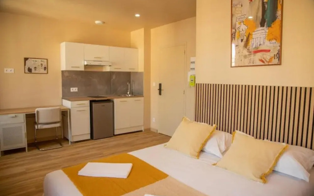 Arthur Residency - Luxury Apartement