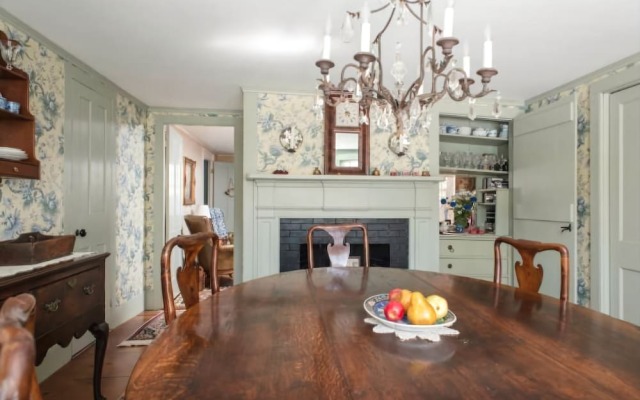 Fletcher Tavern Bed & Breakfast