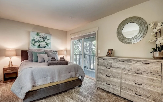 South Star Pines Place