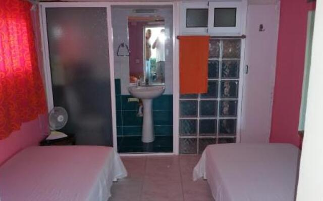 Miltos Apartment
