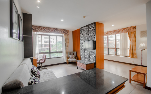 Fuente Oro Business Suites Cebu powered by Cocotel