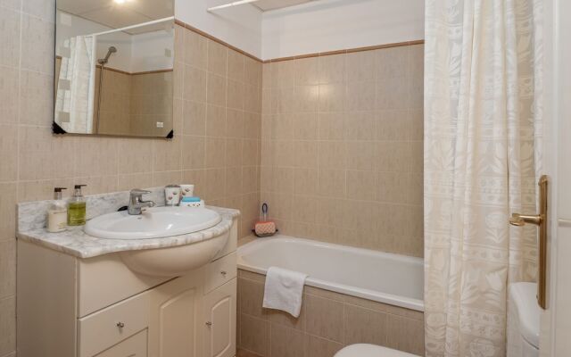 Jardines de Casares 5002