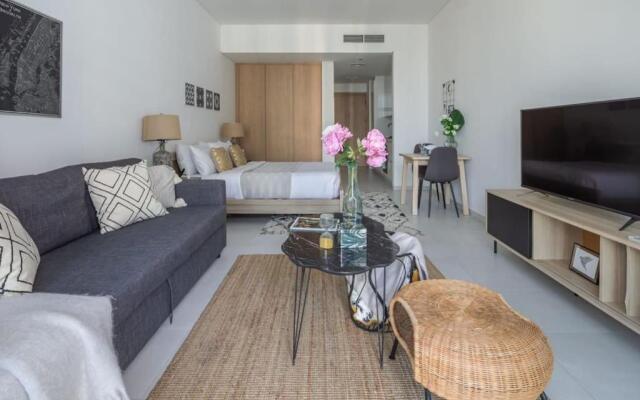 Frank Porter - Marquise Square